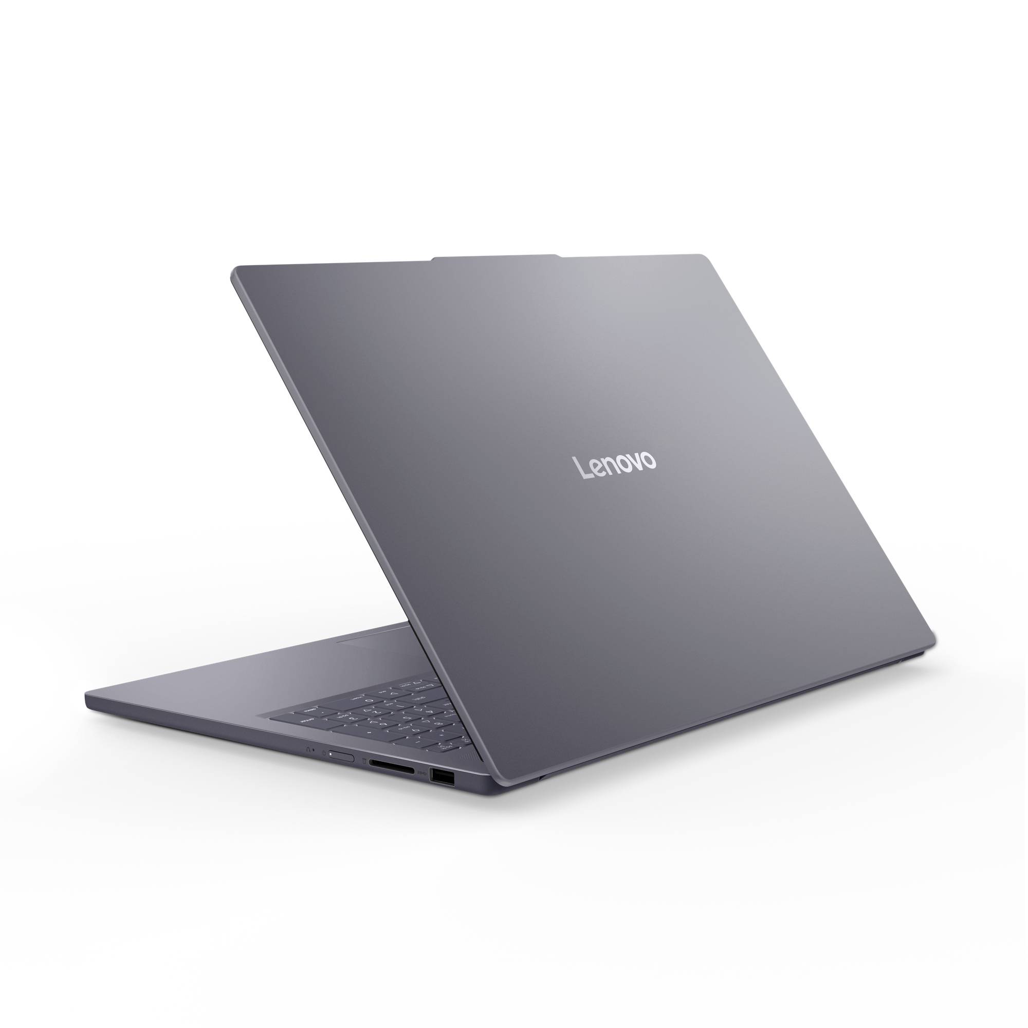 Grauer Lenovo-Laptop, teilweise geöffnet auf weißem Hintergrund, im Winkel positioniert, um die Oberseite und die Tastaturseite zu zeigen.