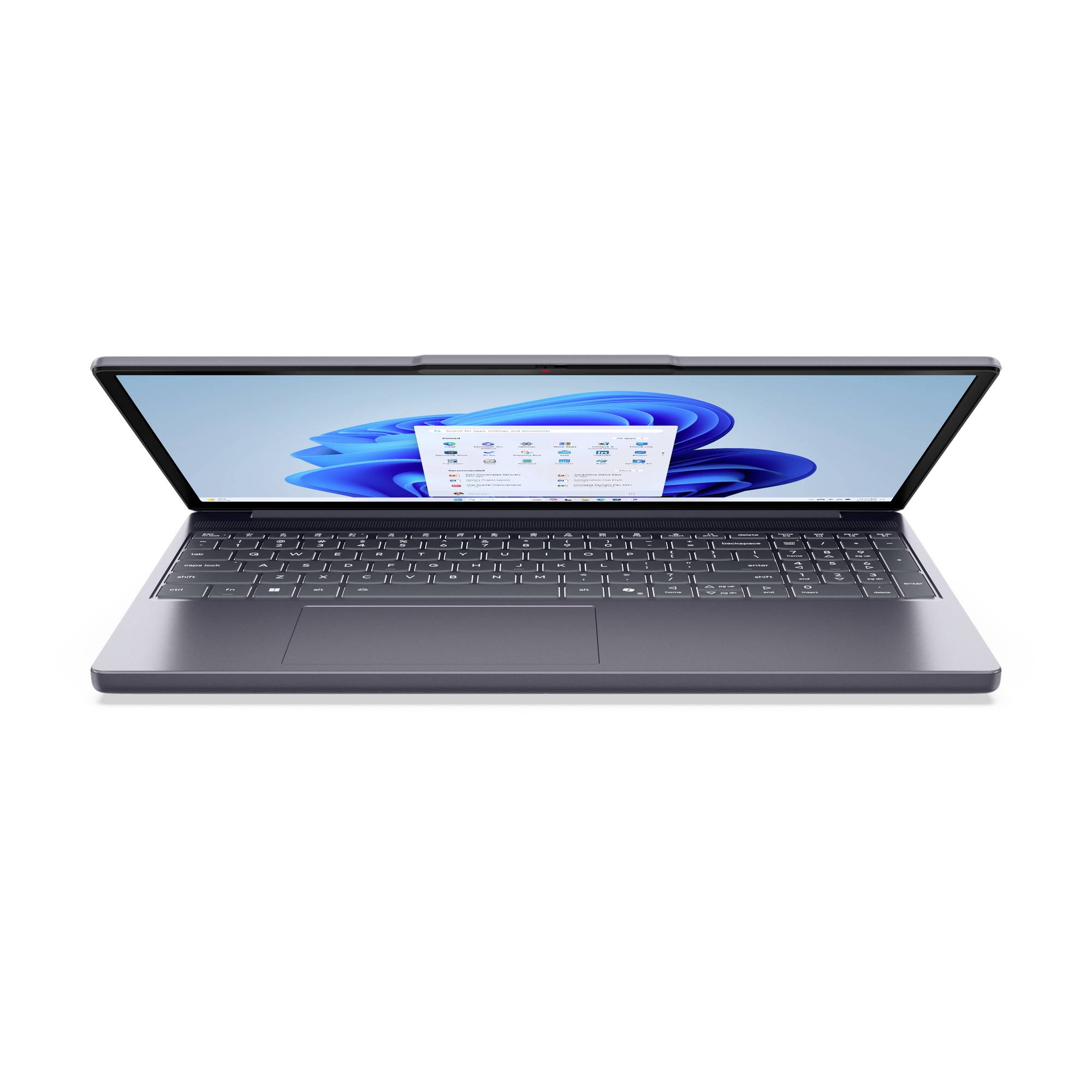 Vorderansicht eines schlanken grauen Laptops, aufgeklappt mit einem Windows-Desktop auf dem Bildschirm vor weißem Hintergrund.