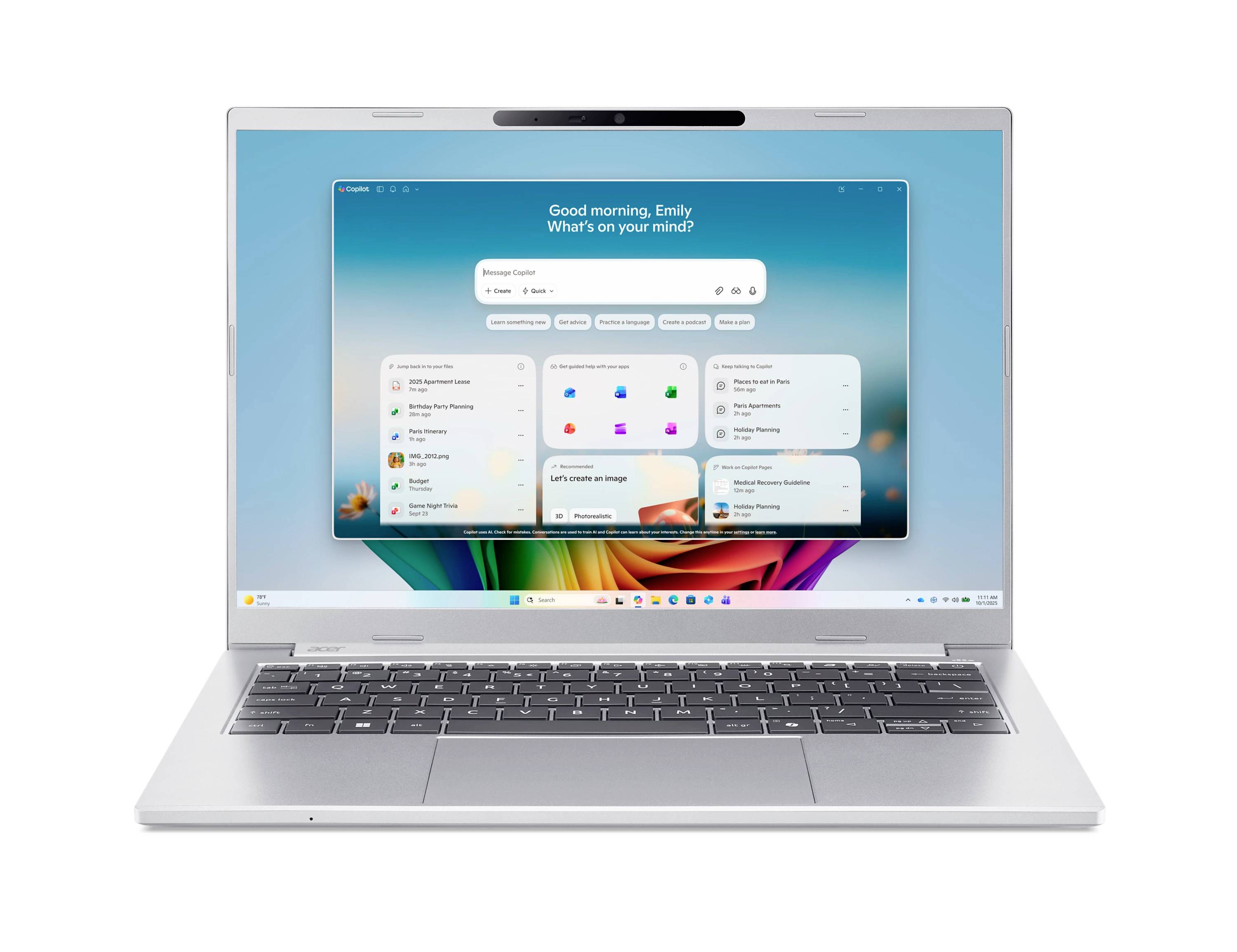 Silberner Laptop auf weißem Hintergrund mit Windows-ähnlicher Desktop-Anzeige, Suchleiste und der Begrüßung „Guten Morgen, Emily! Was beschäftigt dich?