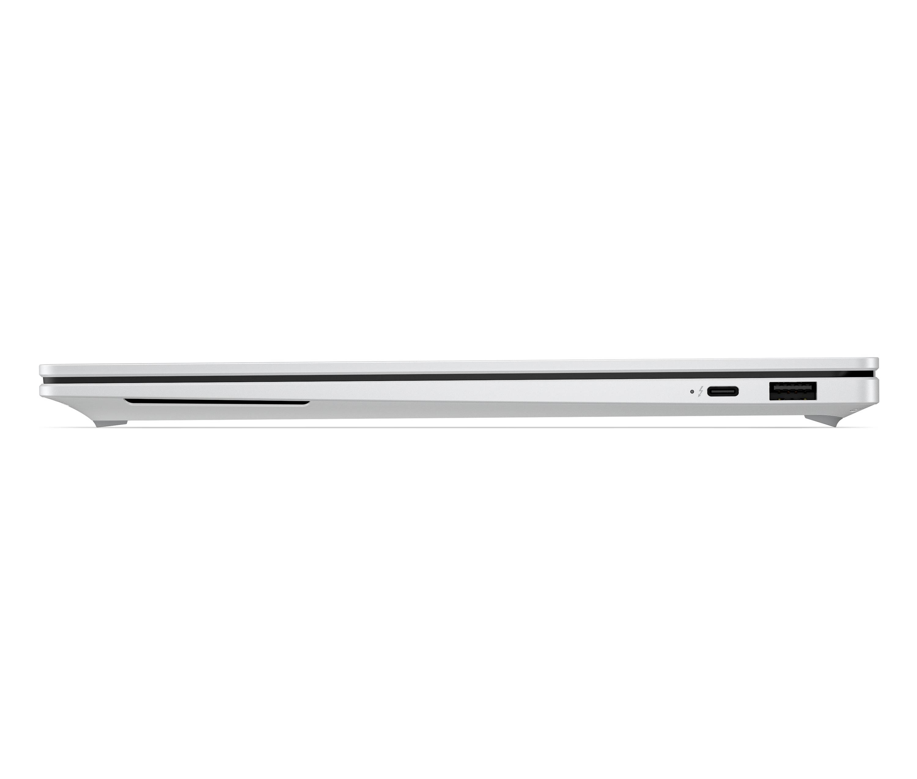Seitenansicht eines schlanken silbernen Laptops geschlossen auf weißem Hintergrund, die linke Kante mit Anschlüssen und Belüftung zeigend.