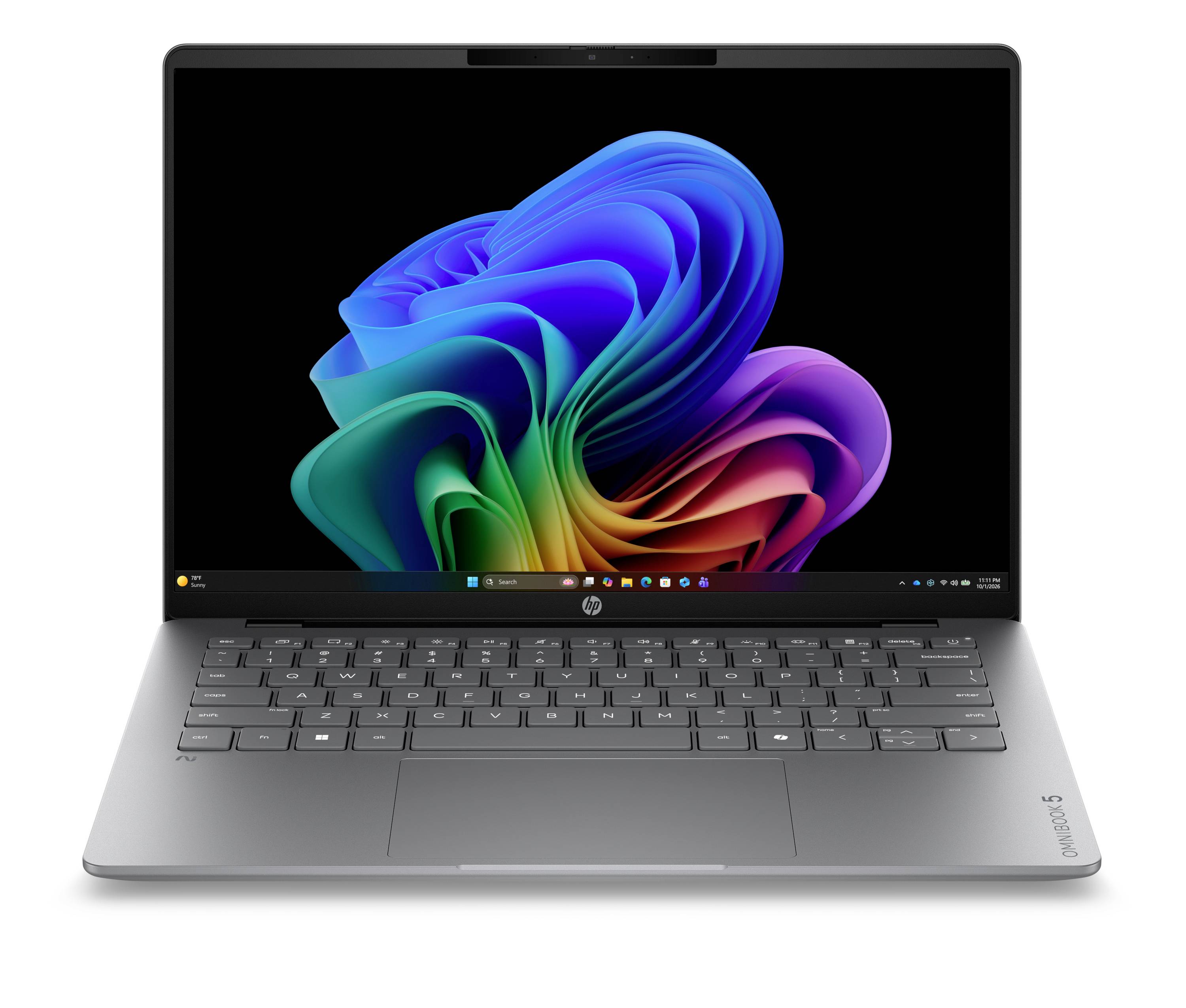 Ein grauer HP-Laptop ist auf einem schwarzen Bildschirm offen und zeigt ein farbenfrohe abstrakte Windows-ähnliche Tapete, frontal betrachtet mit sichtbarer Tastatur.