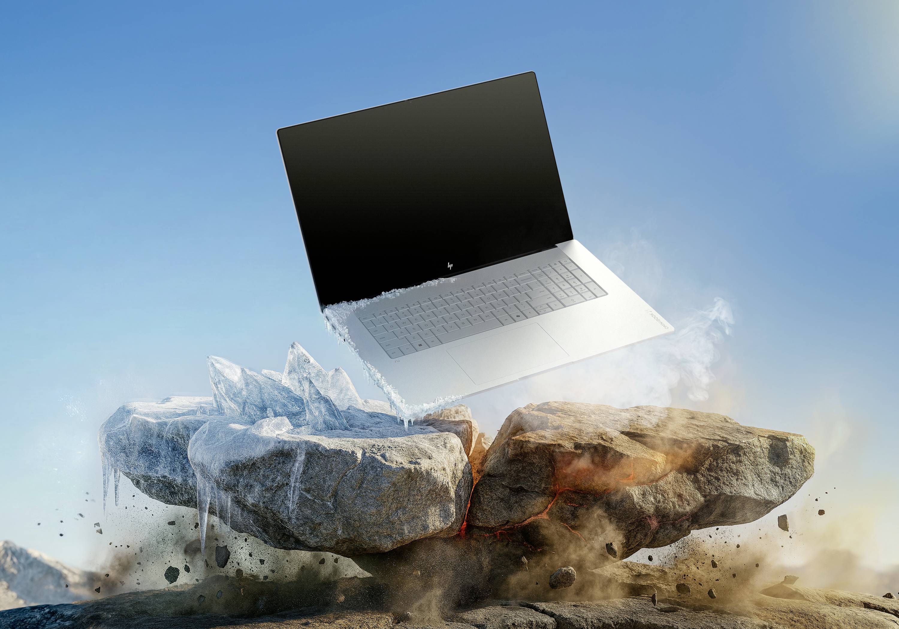 Ein Laptop schwebt über einem gespaltenen Stein, wobei sich auf der einen Seite Eis und auf der anderen Seite Hitze/Rauch befindet, was einen Konflikt zwischen kalten und heißen Bedingungen suggeriert.