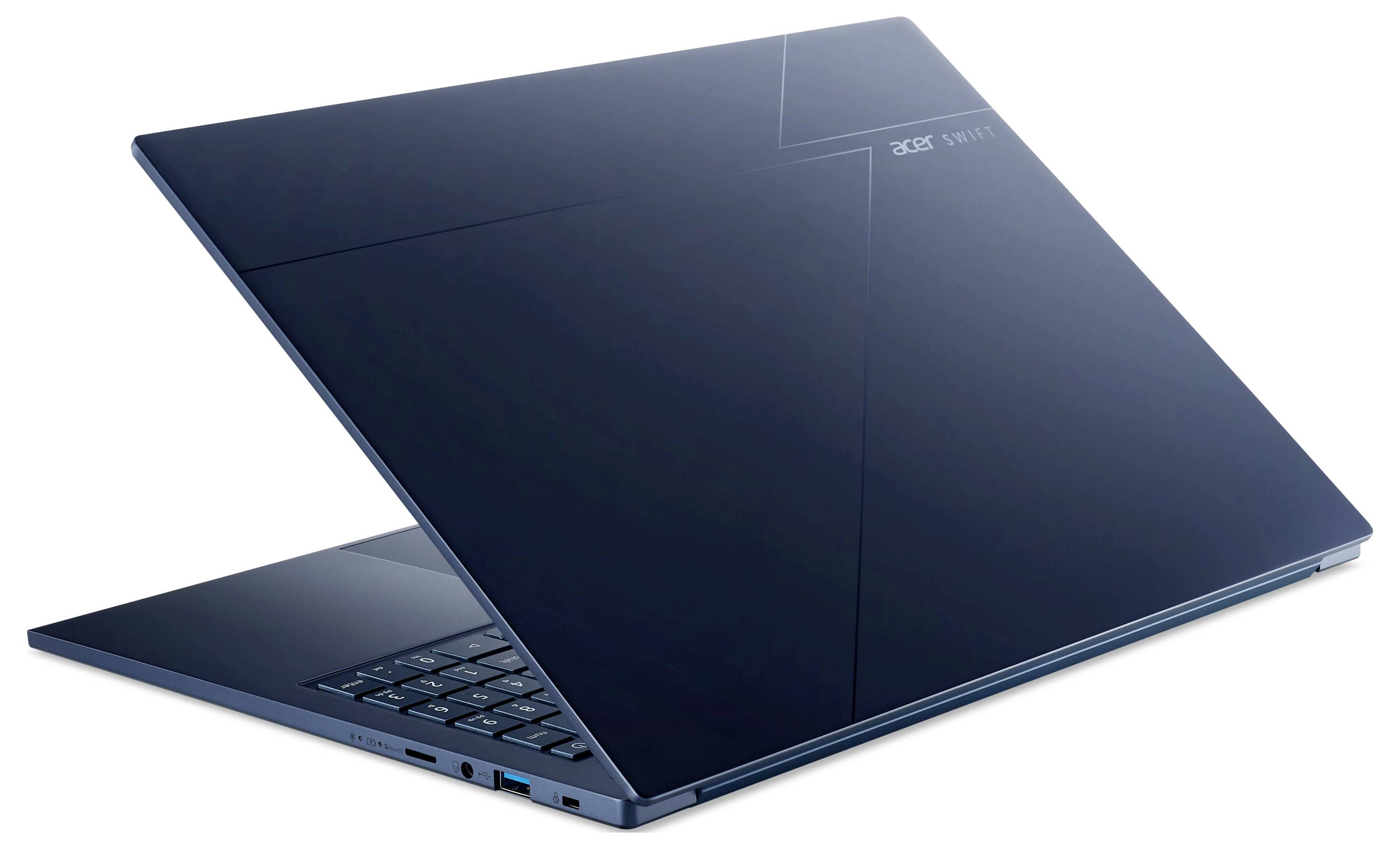 Offener dunkelblauer Acer-Laptop, teilweise geöffnet, auf weißem Hintergrund dargestellt.