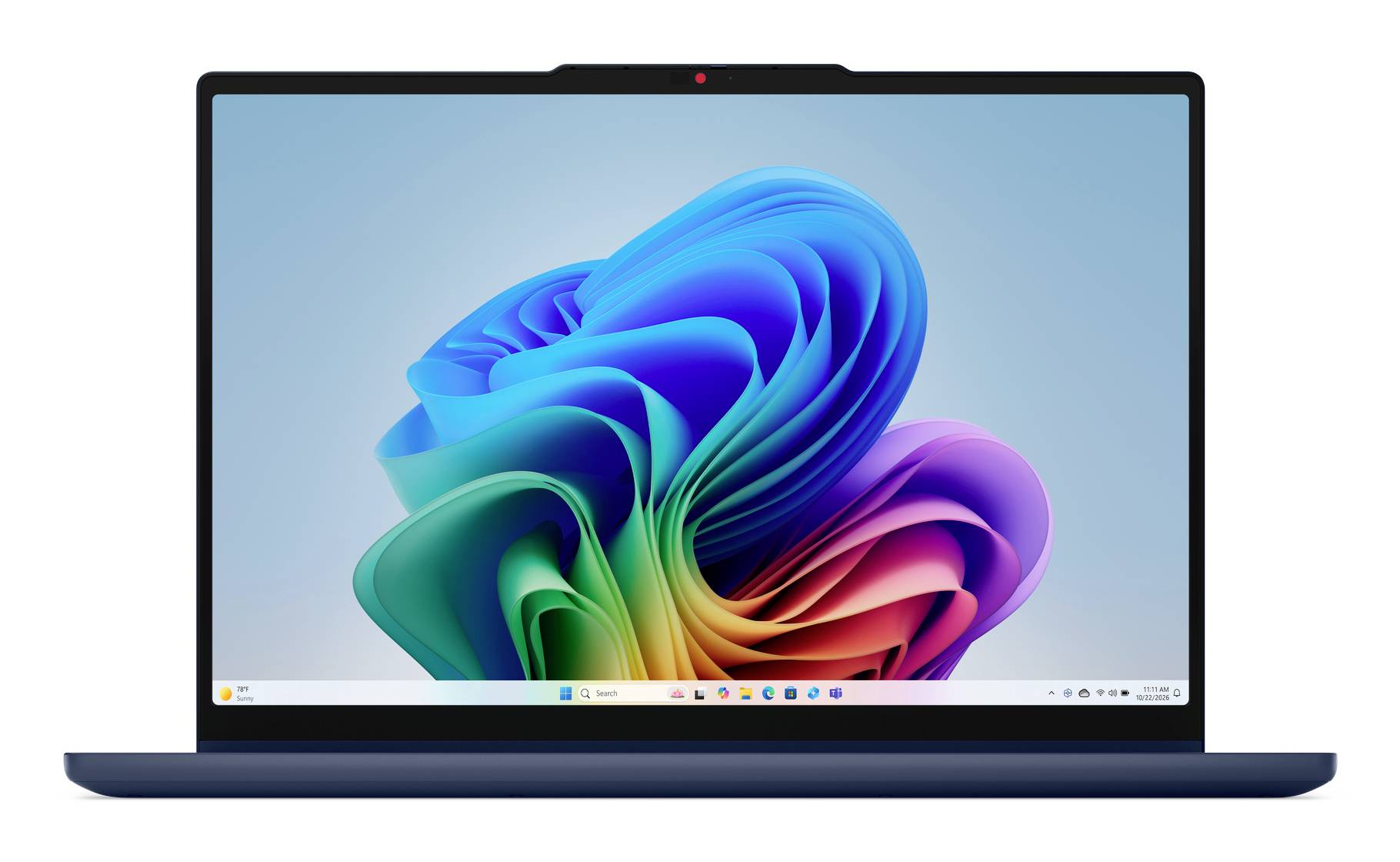 Frontansicht eines Laptops mit eingeschaltetem Bildschirm, auf dem das Windows 11 Standard-Hintergrundbild mit abstrakten bunten Wirbeln und die Taskleiste angezeigt werden.