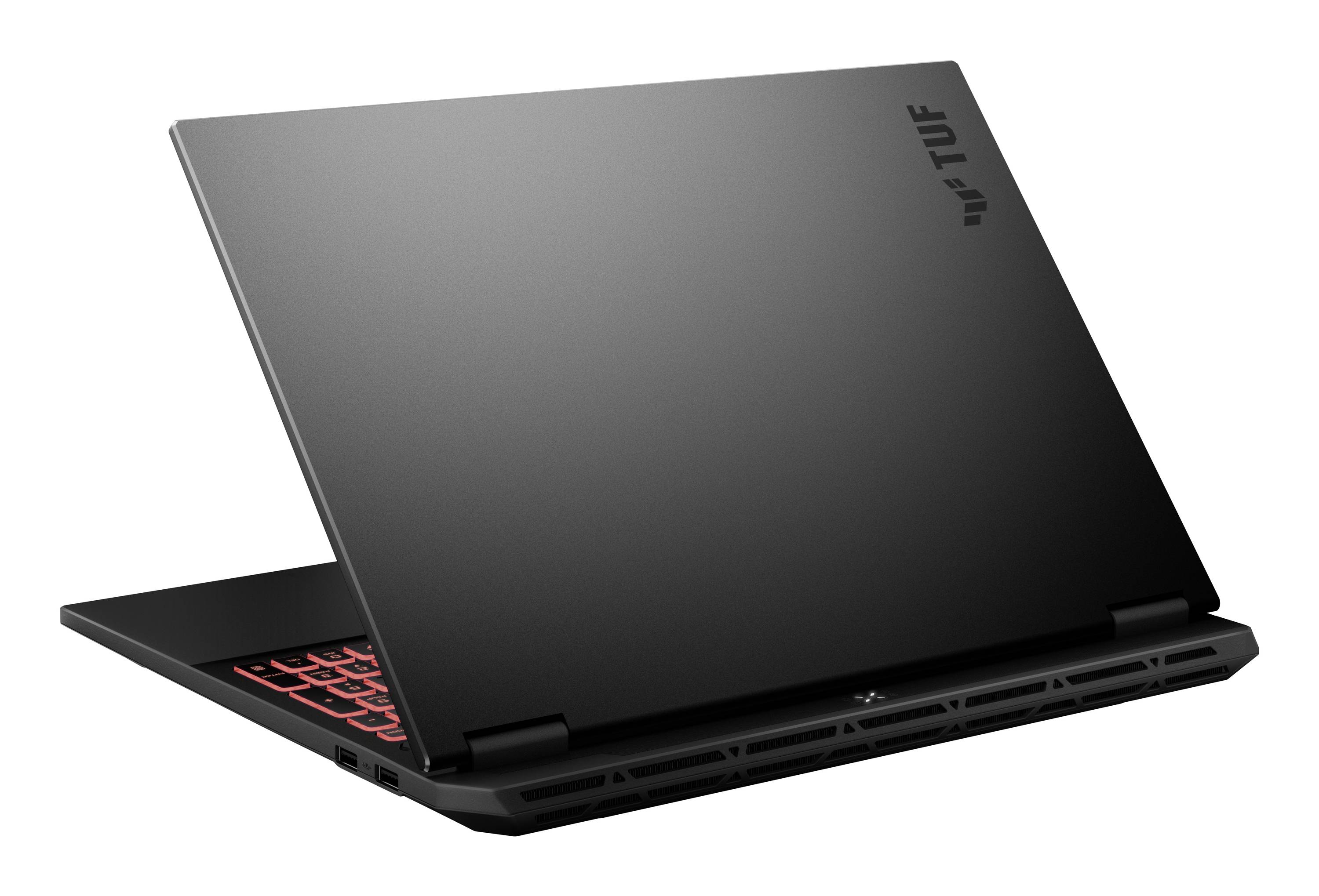 Geschlossenes schwarzes TUF Gaming-Laptop in Schrägansicht, mit einem Blick auf die rot beleuchtete Tastatur und die hinteren Lüftungsöffnungen.