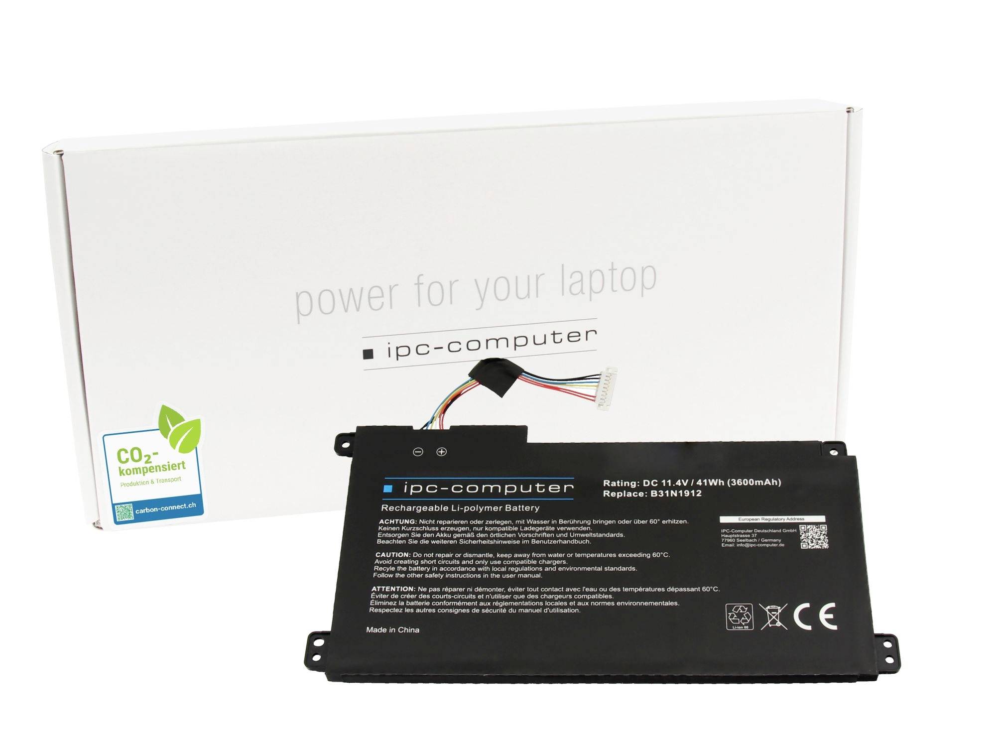 Laptop-Batteriepak mit Verbindungskabel vor einer weißen IPC-Computer-Box mit der Bezeichnung „Energie für Ihren Laptop