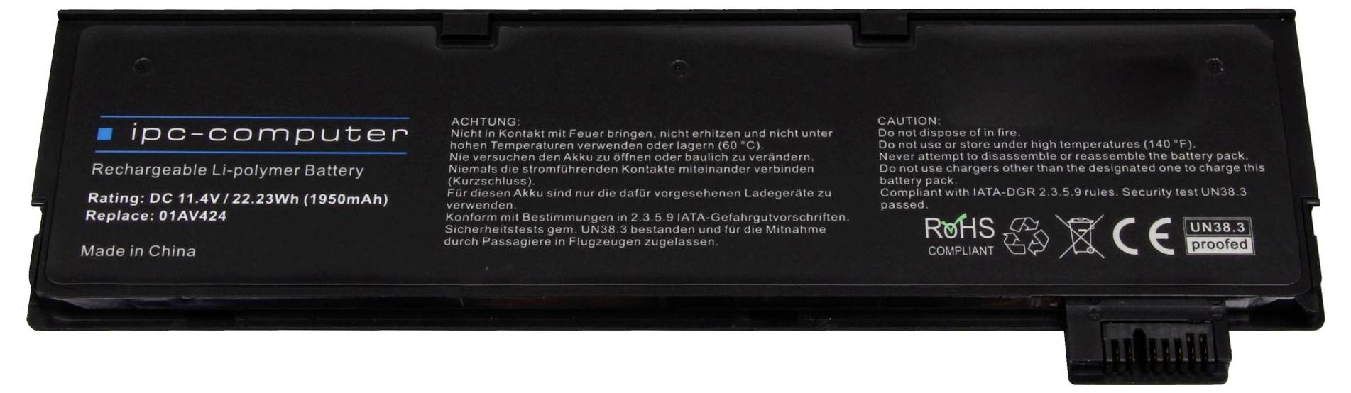 Laptop-Akkupack mit der Bezeichnung „ipc-computer" mit technischen Spezifikationen und Sicherheitswarnungen auf einem schwarzen Gehäuse gedruckt.