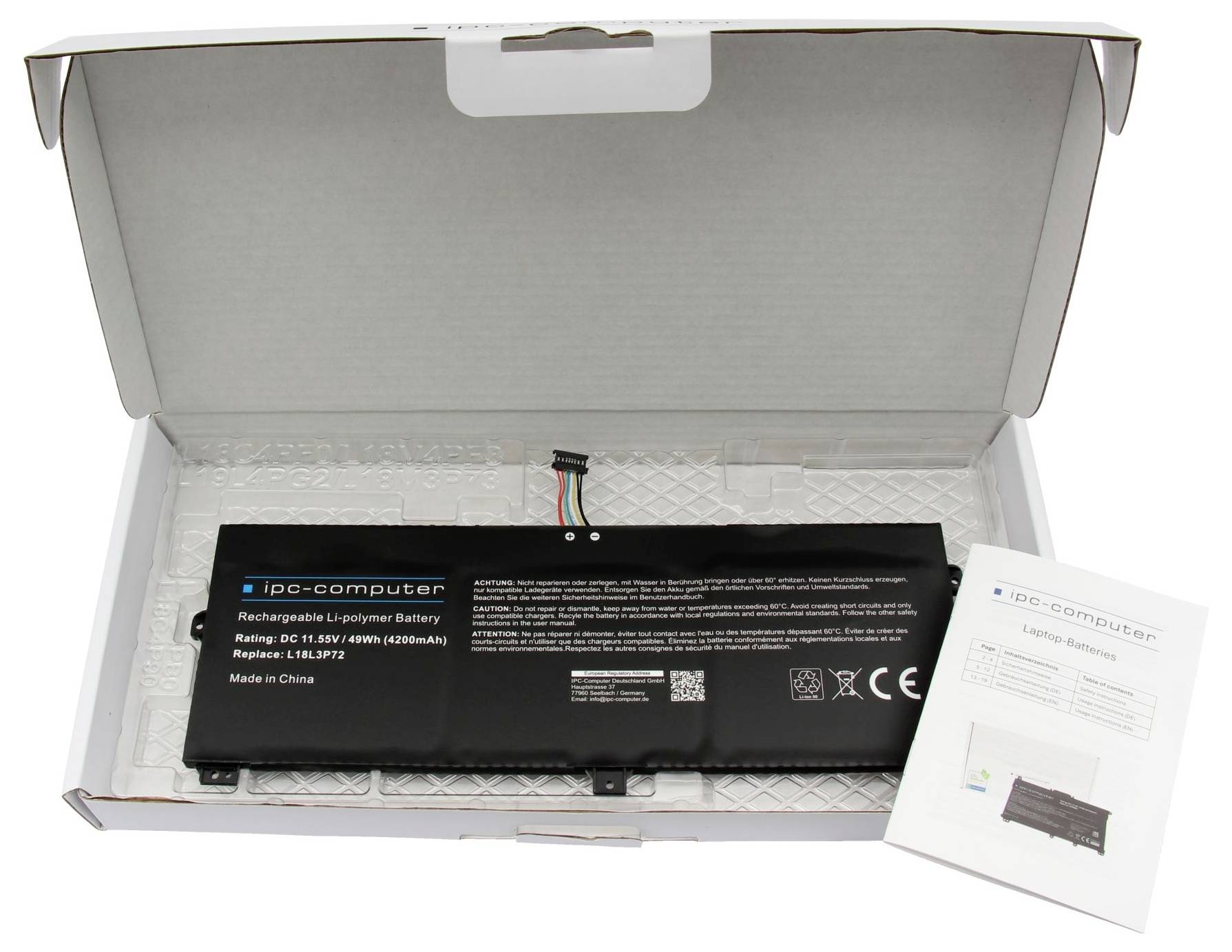 Öffnen Sie das Versandpaket mit einem schwarzen IPC-Computer, einem wiederaufladbaren Lithium-Ionen-Akku und einem gedruckten Anweisungsblatt.