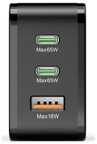 Schwarzes Wandladegerät mit zwei USB-C-Anschlüssen mit der Bezeichnung „Max65W" und einem USB-A-Anschluss mit der Bezeichnung „Max18W".