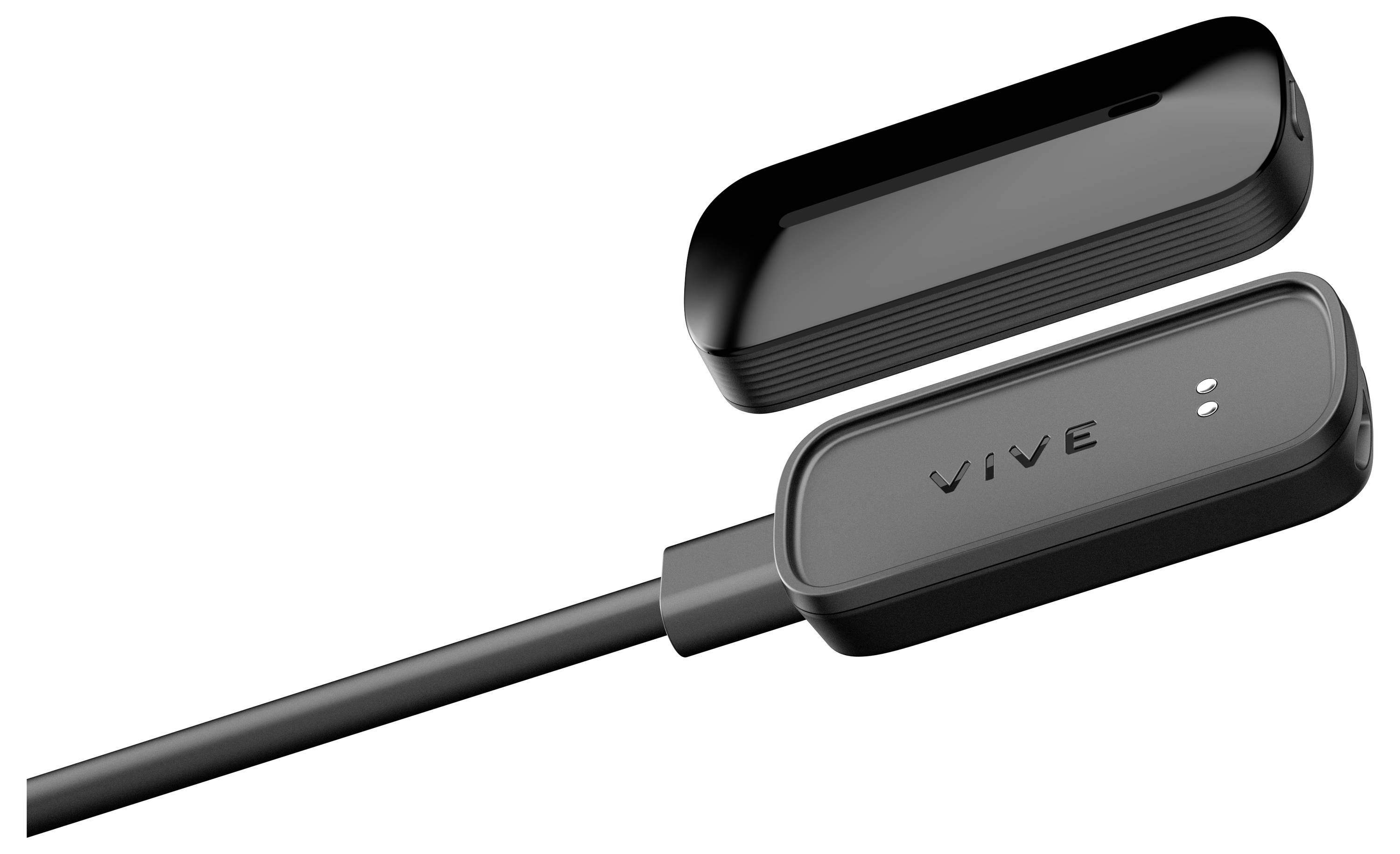 Schwarzes Vive-Ladekabel mit kompaktem Inline-Adapter und abnehmbarer Abdeckung vor weißem Hintergrund.