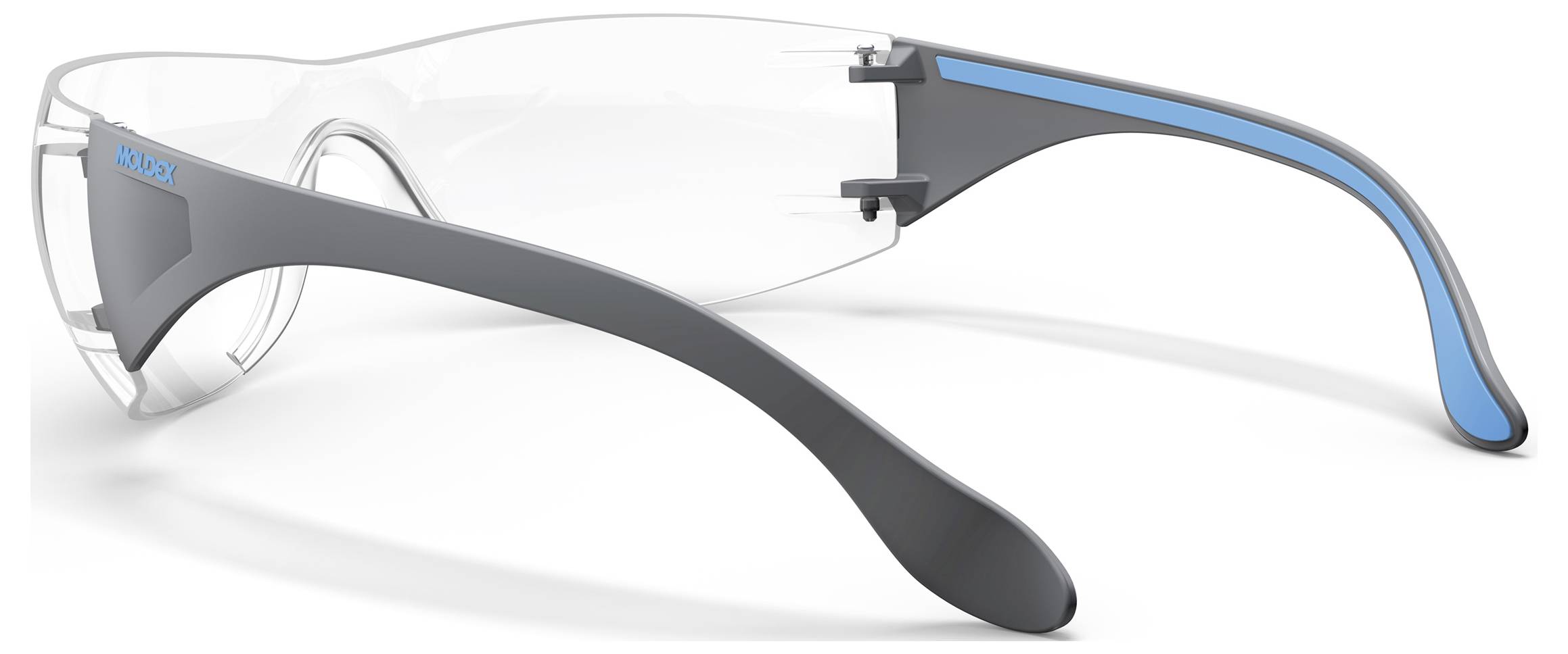Paar Schutzbrille mit Umrandung und klaren Gläsern, dunkelgrauem Rahmen und blau akzentuierten Bügeln auf weißem Hintergrund.