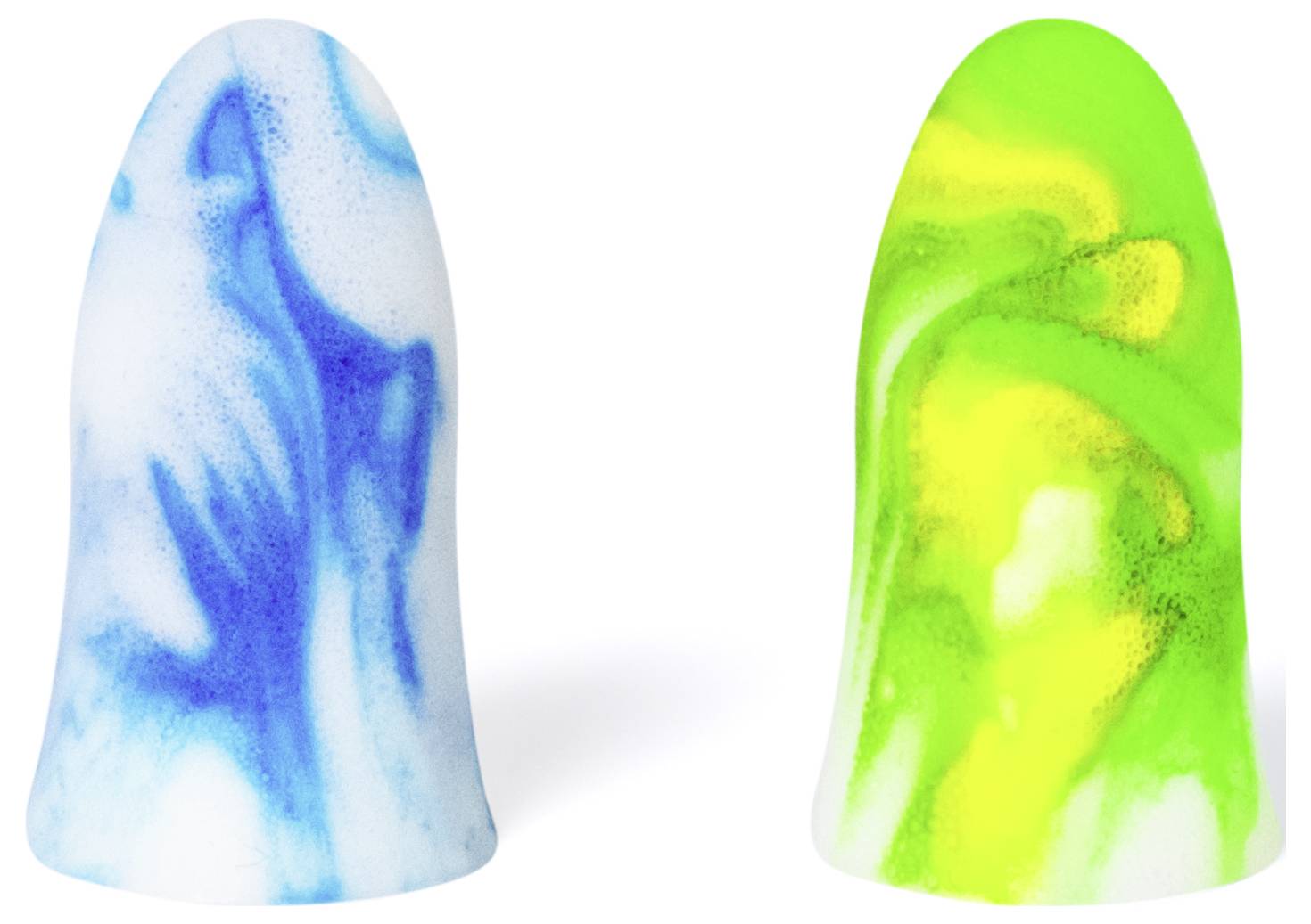 Zwei farbenfrohe kegelförmige Objekte nebeneinander, eines in Blau und Weiß, das andere in Neongrün und Gelb, auf weißem Hintergrund.