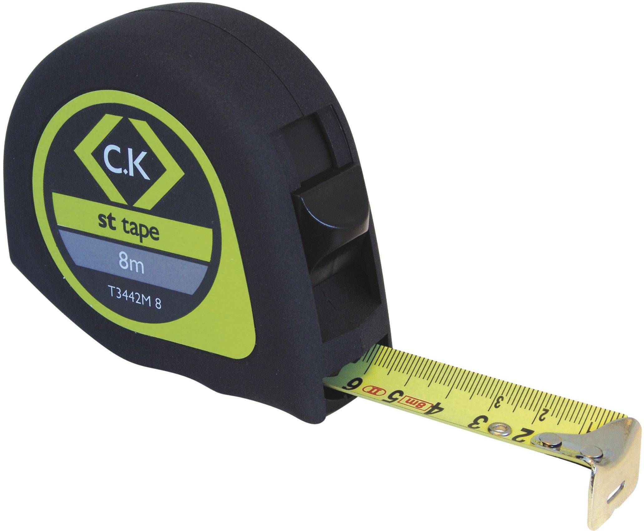 Ein schwarzes und grünes Maßband mit aufgewickeltem gelben Band zeigt eine Länge von 3 cm. 'C.K st tape 8m' steht auf der Seite.