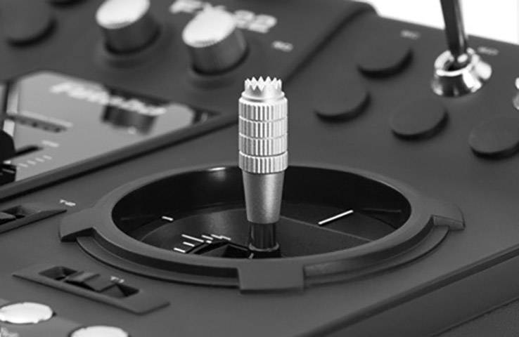 Futaba FX-22 2,4GHz Pult-Fernsteuerung 2,4GHz Anzahl Kanäle: 14 inkl. Empfänger