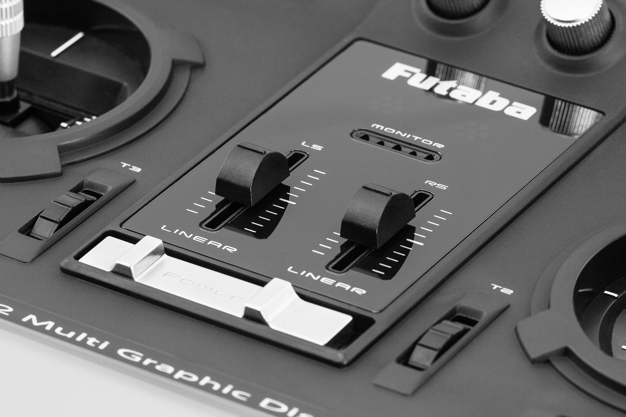 Futaba FX-22 2,4GHz Pult-Fernsteuerung 2,4GHz Anzahl Kanäle: 14 inkl. Empfänger