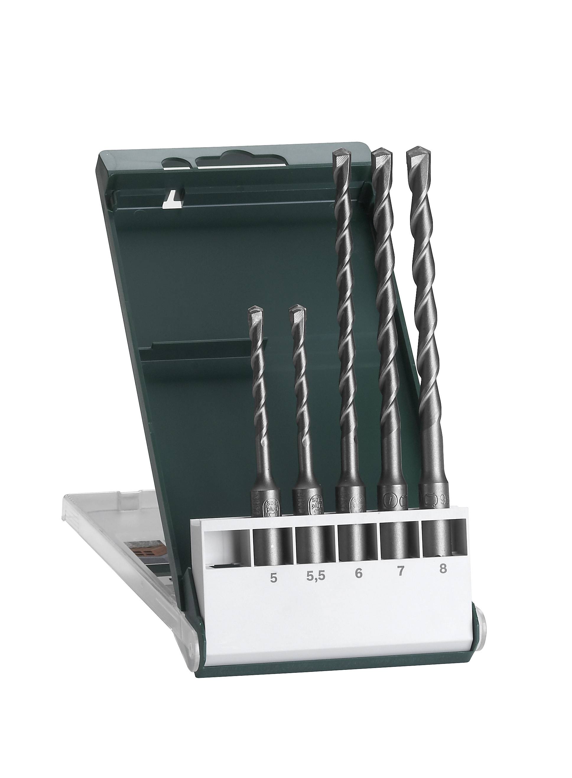 Ein Set aus fünf Metallbohrern in verschiedenen Größen (5, 5.5, 6, 7, 8 mm) in einem grünen Etui, geöffnet zur Ansicht der Bohrer.