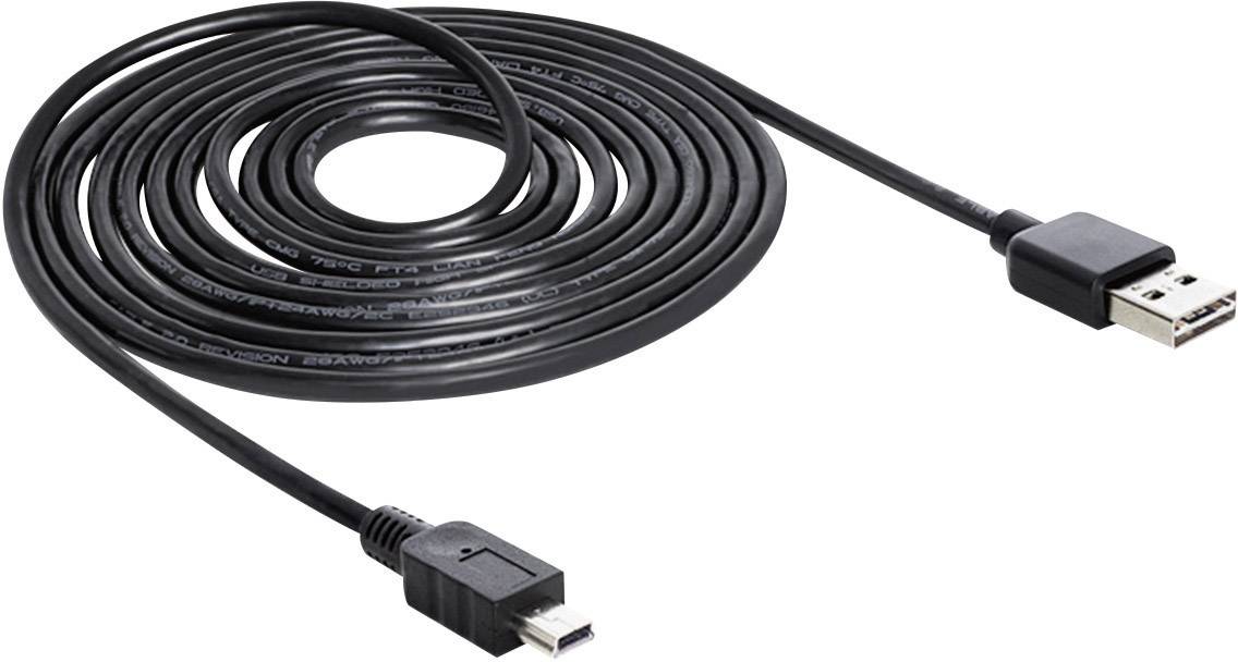 Ein schwarzes USB-Kabel mit einem USB-A-Anschluss auf einer Seite und einem Micro-USB-Anschluss auf der anderen, aufgerollt dargestellt.