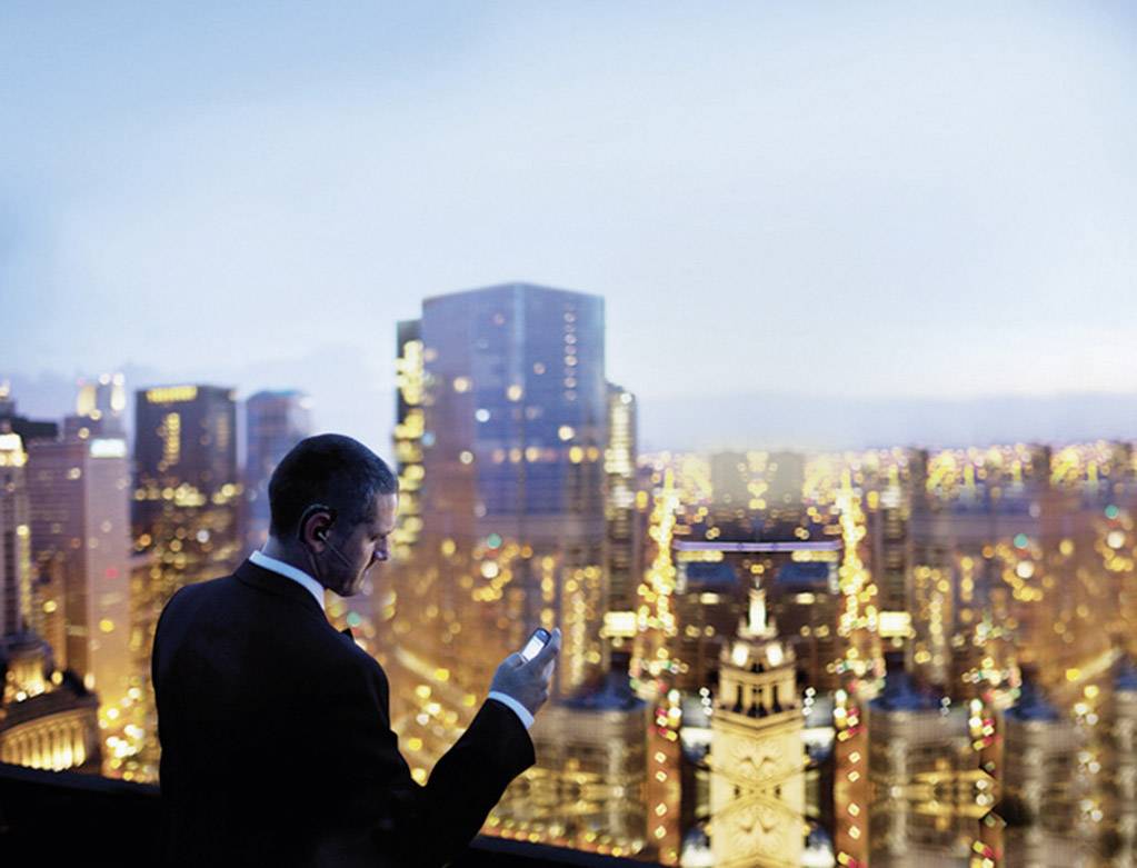 Plantronics UC B235-M Telefon-Headset Bluetooth schnurlos, Mono In Ear Schwarz