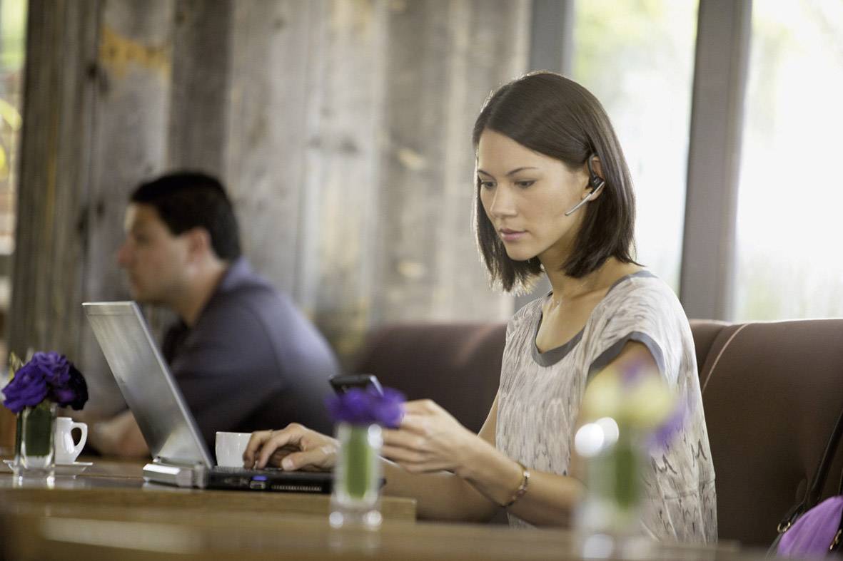 Plantronics UC B235-M Telefon-Headset Bluetooth schnurlos, Mono In Ear Schwarz