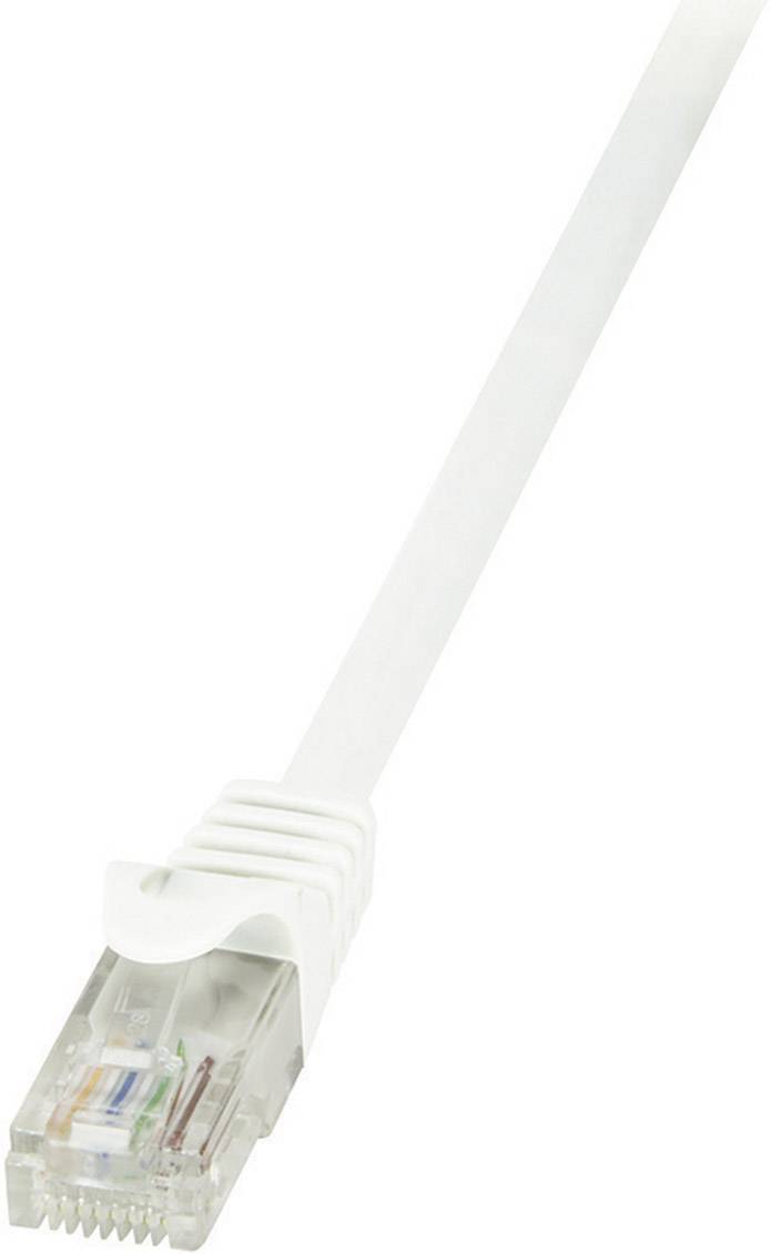 Ein weißes Ethernet-Kabel mit einem RJ45-Stecker am Ende, das für Netzwerkverbindungen verwendet wird.