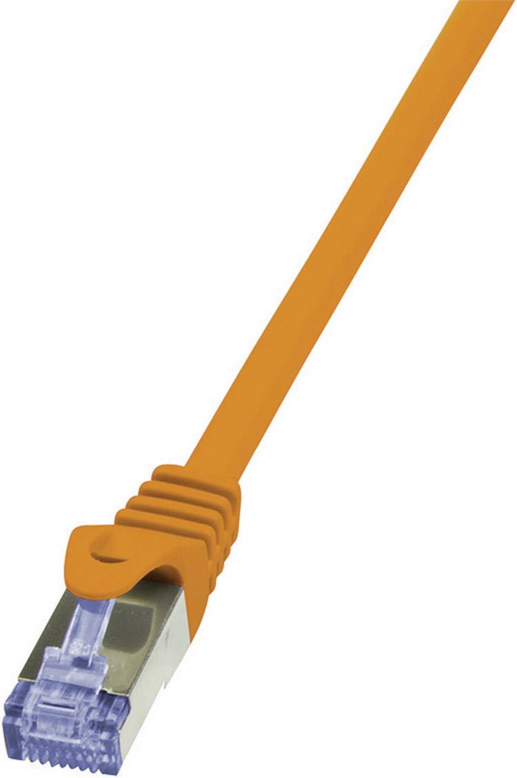 Ein orangefarbenes Netzwerkkabel mit RJ-45-Stecker auf weißem Hintergrund. Ideal für Internet- oder Netzwerkverbindungen.