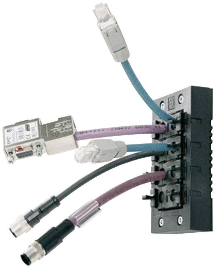 Mehrere Kabel in verschiedenen Farben und mit unterschiedlichen Steckverbindern sind an einer schwarzen Montageplatte angeschlossen.