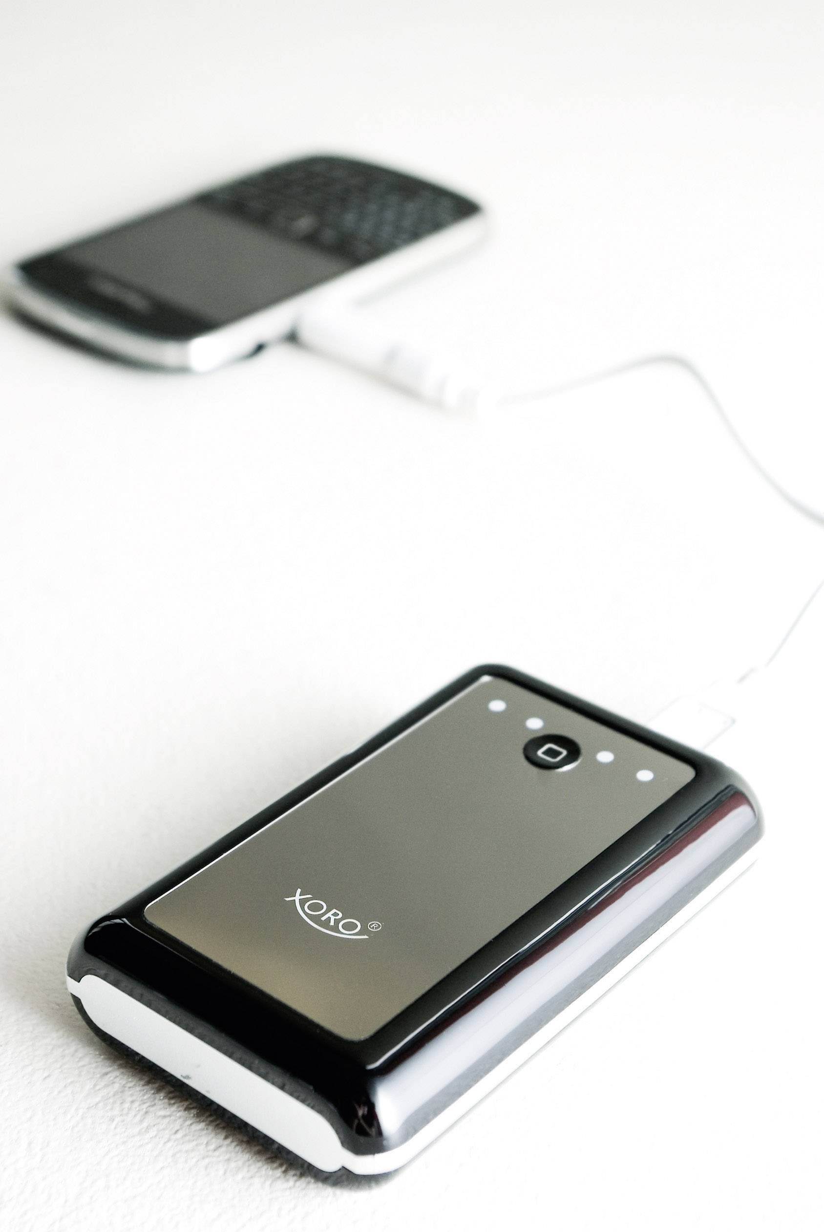 Xoro MPB 840 Powerbank 8400 mAh  Li-Ion  Schwarz