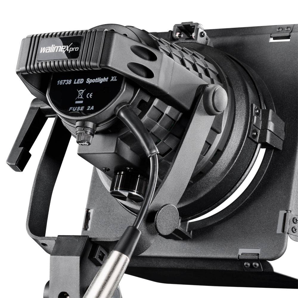 Walimex Pro LED Spotlight XL + Abschirmklappen Fotolampe