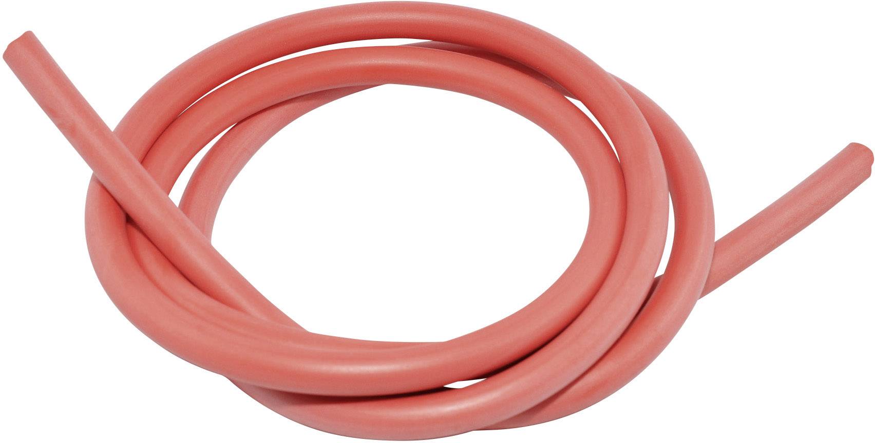 Ein aufgerollter, roter Gummischlauch auf weißem Hintergrund.