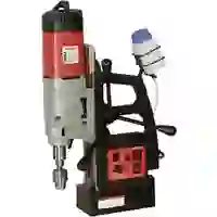 Holzmann Maschinen MBM600LRE_230V -Kernbohrmaschine 2080W inkl. Koffer Holzmann Maschinen MBM600LRE_230V -Kernbohrmaschine 2080W inkl. Koffer