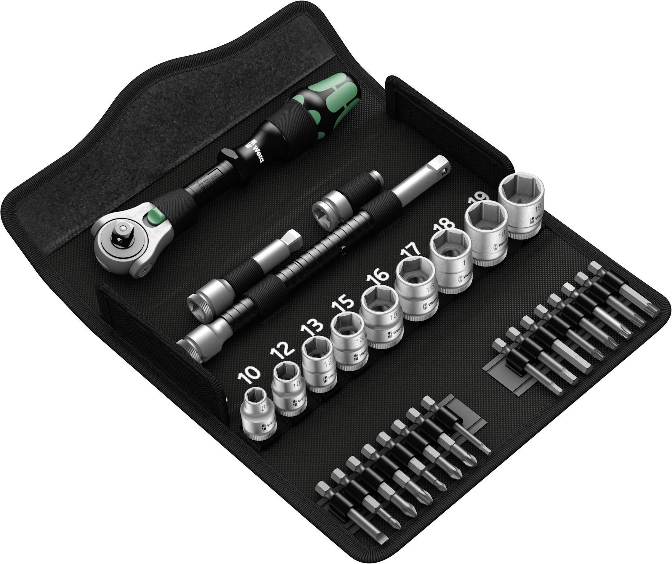 Ein Werkzeugset mit Ratsche, Stecknüssen von 10 bis 19 mm und Bits in einem offenen Etui, organisiert und einsatzbereit.
