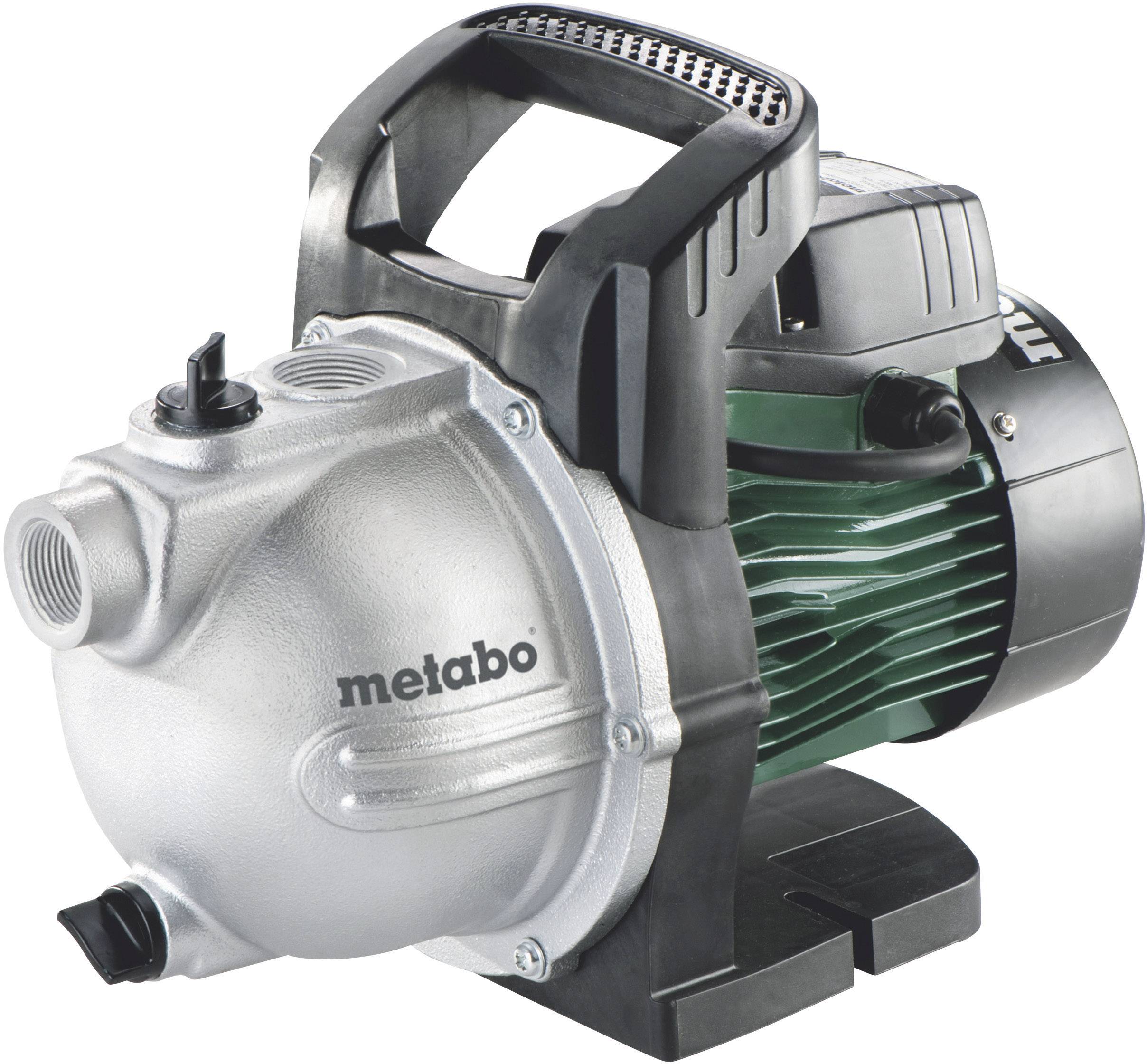 Wasserpumpe mit grünem Gehäuse und silbernem Pumpenkopf. Die Marke 'metabo' ist auf der Vorderseite zu sehen.