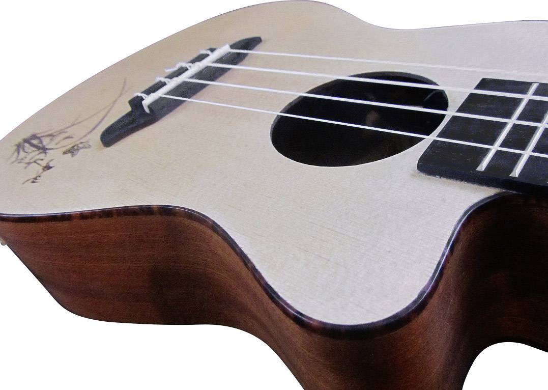 Ortega RU5CE Ukulele Natur