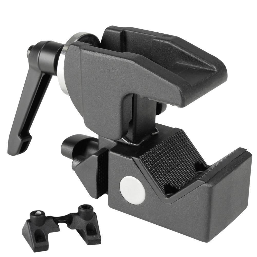 Ein schwarzer Klemmbügel aus Metall mit verstellbarer Schraube und einem zusätzlichen Adapterstück, das vielseitig einsetzbar ist.