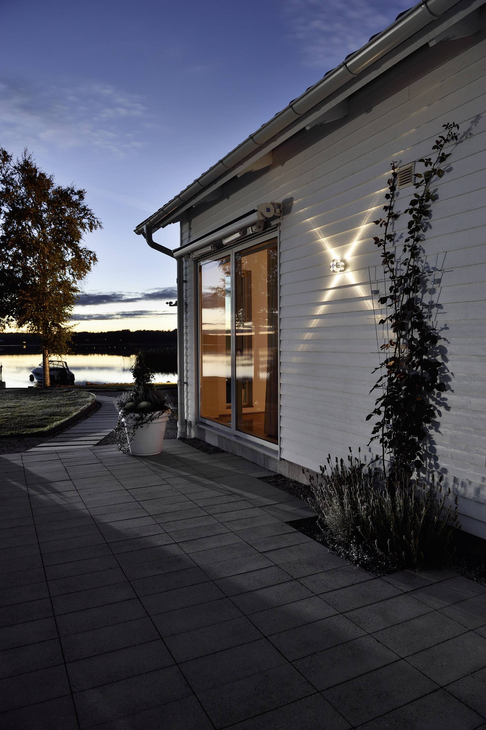 Konstsmide Monza 7943-310 LED-Außenwandleuchte EEK: G (A - G) LED LED fest eingebaut 3 W Aluminium