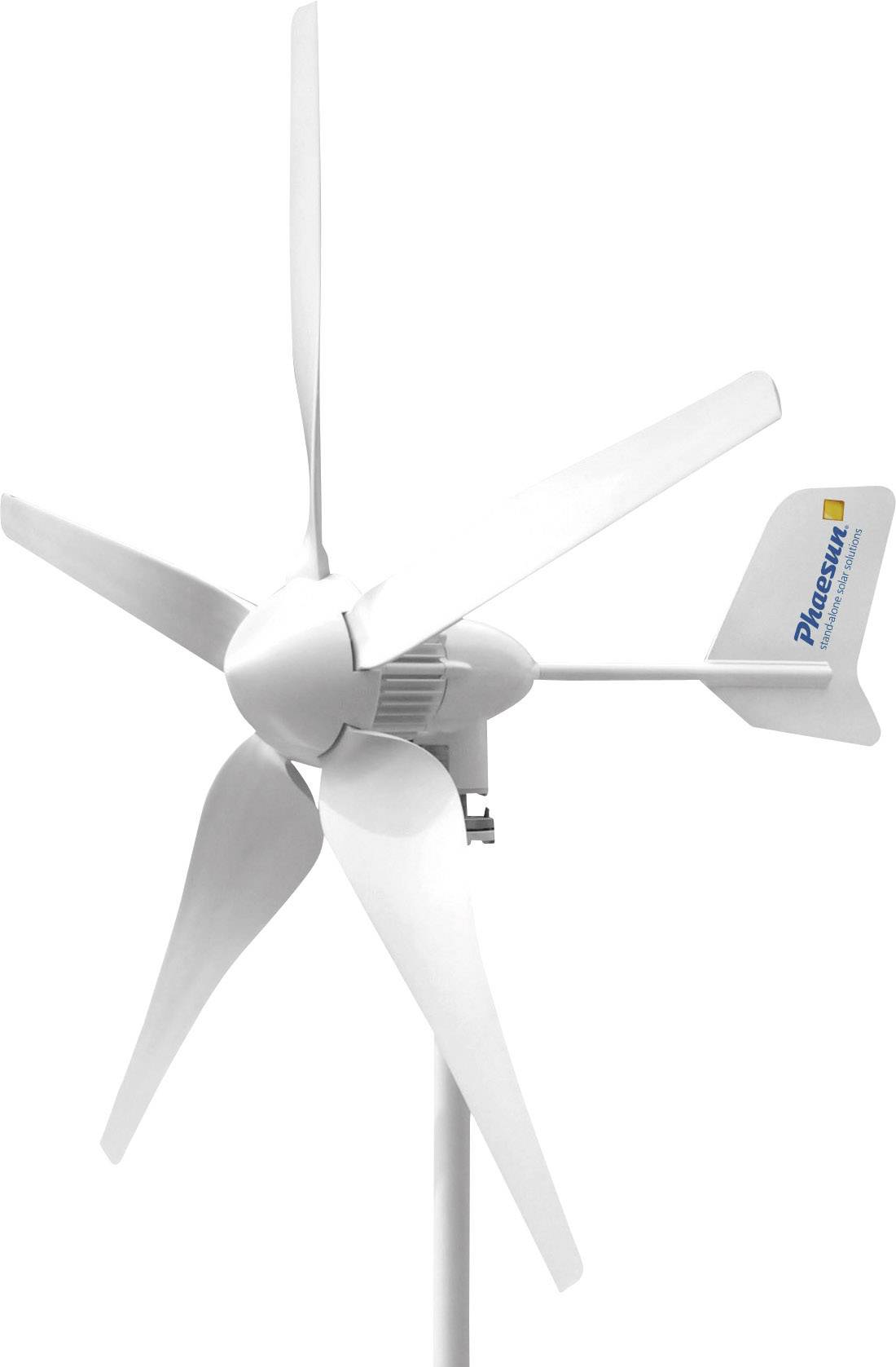 Kleines, weißes Windkraftwerk mit mehreren Flügeln und Schriftzug auf dem Heck, zur Erzeugung von nachhaltiger Energie geeignet.
