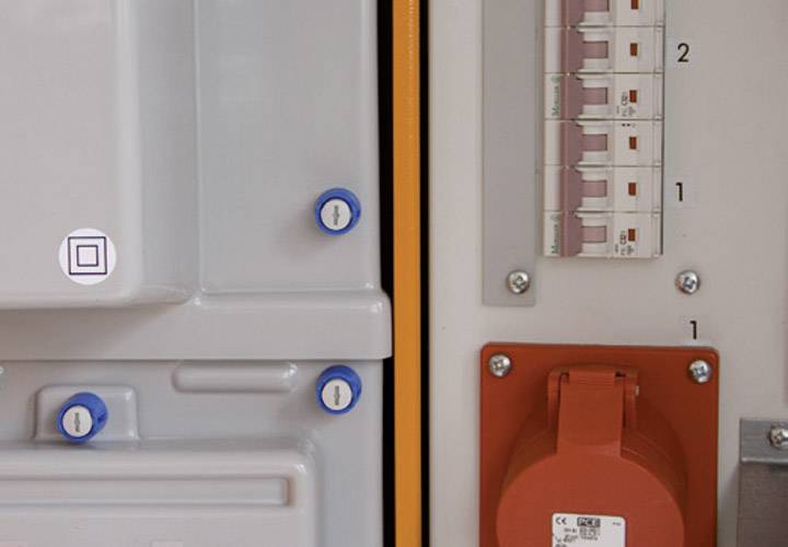 PCE Merz M-A 80 Anschlussschrank MZ69016 400 V 80 A