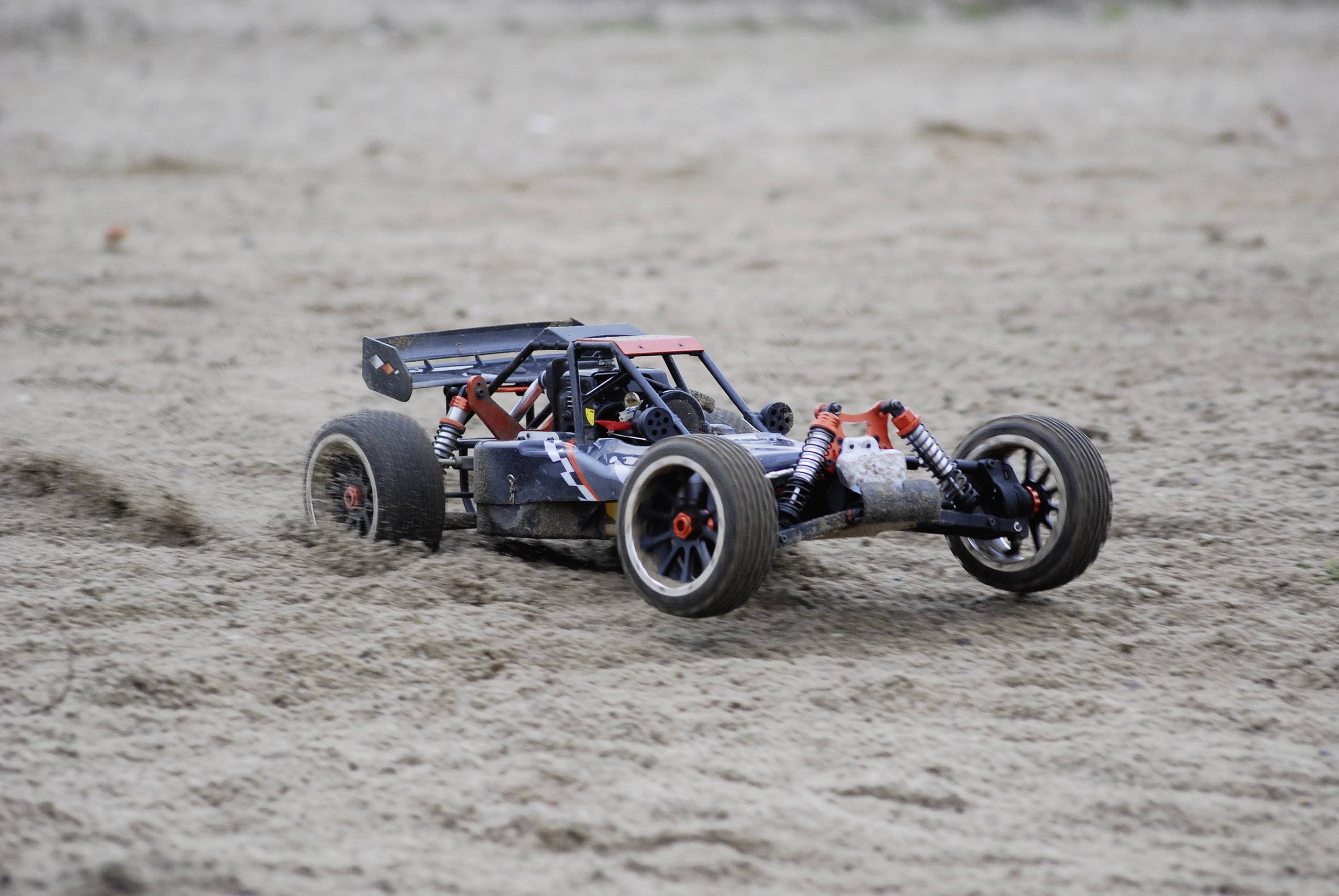 Amewi Pitbull X 1:5 RC Modellauto Benzin Buggy Heckantrieb (2WD) RtR 2,4 GHz