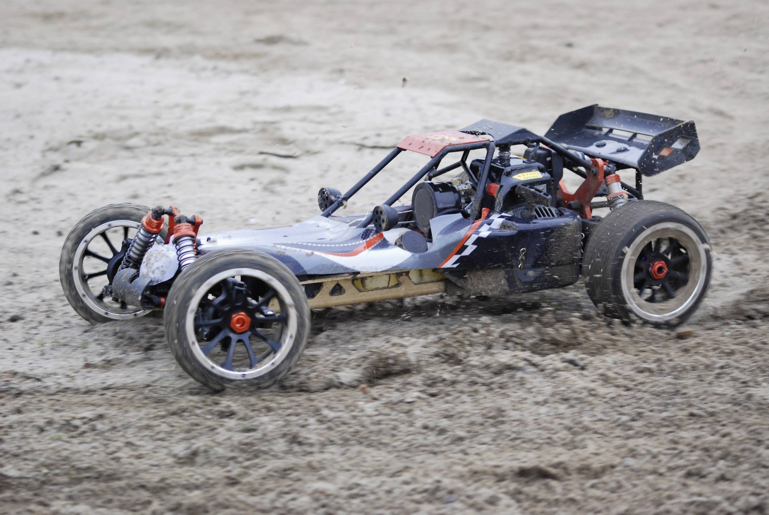 Amewi Pitbull X 1:5 RC Modellauto Benzin Buggy Heckantrieb (2WD) RtR 2,4 GHz