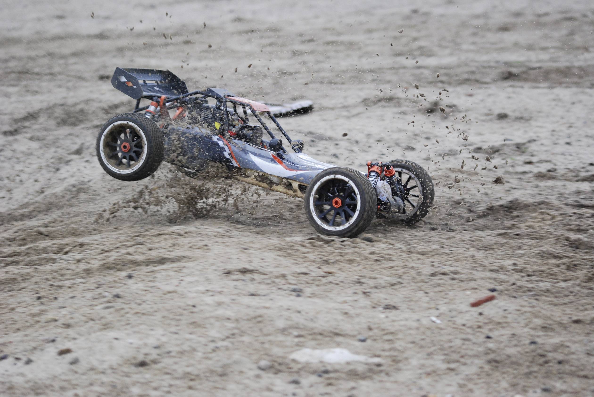 Amewi Pitbull X 1:5 RC Modellauto Benzin Buggy Heckantrieb (2WD) RtR 2,4 GHz