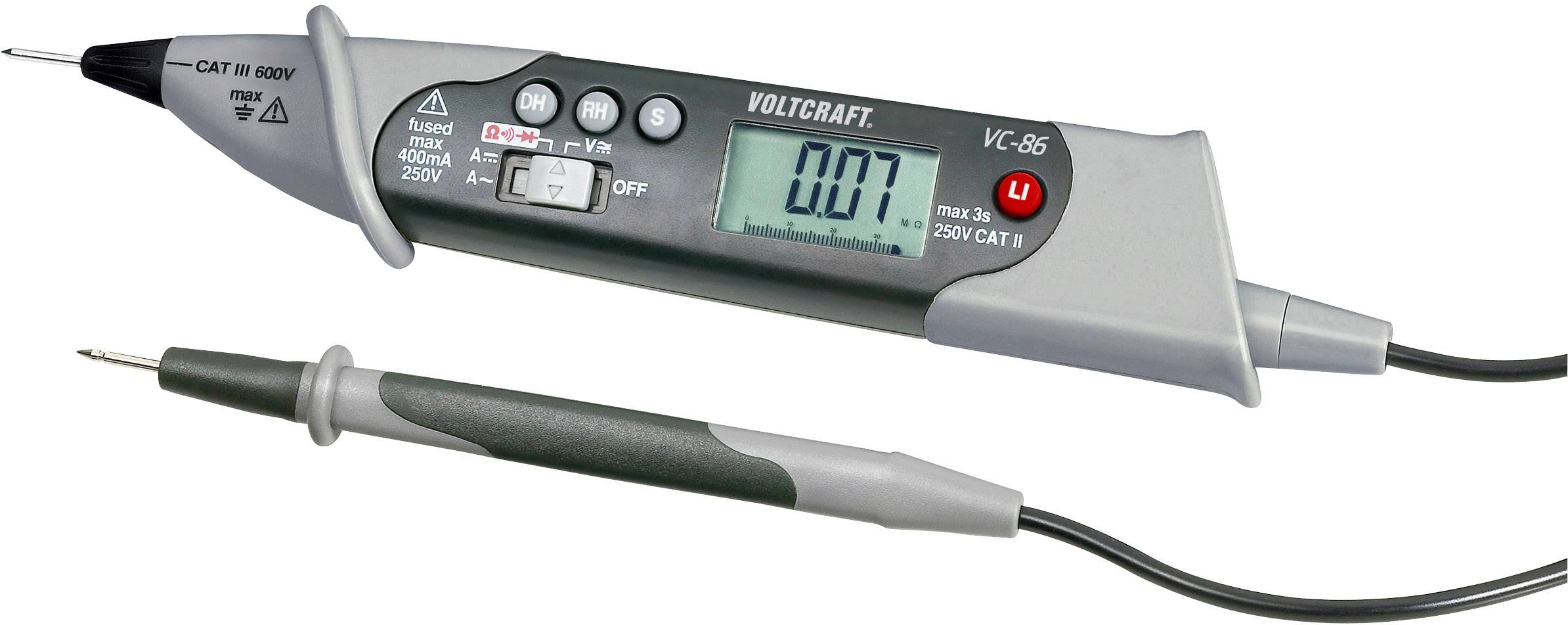 Ein digitaler Spannungsprüfer zeigt '0.07' an. Daraus geht hervor, dass eine sehr niedrige elektrische Spannung gemessen wird.