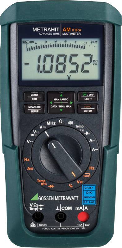 Ein Multimeter zeigt auf dem Display '-108.52 V'. Darunter befinden sich zahlreiche Tasten und ein Drehrad mit verschiedenen Messoptionen.
