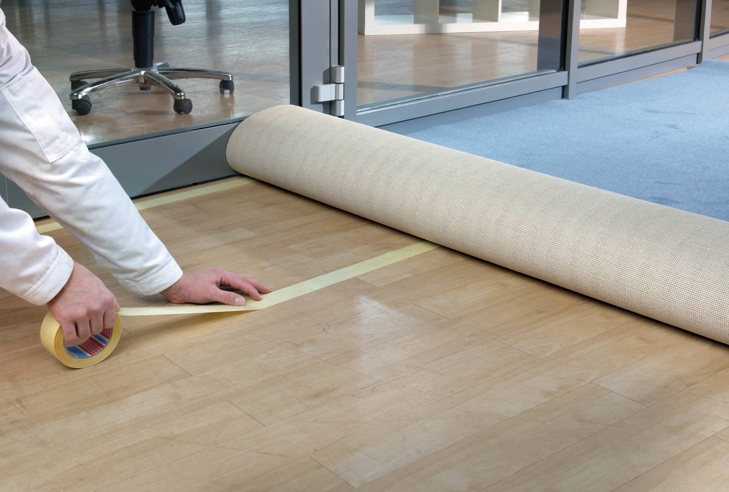 TESA EXTRA STRONG 04944-00002-11 Doppelseitiges Klebeband tesafix® 4944 Weiß (L x B) 10m x 50mm 1St.