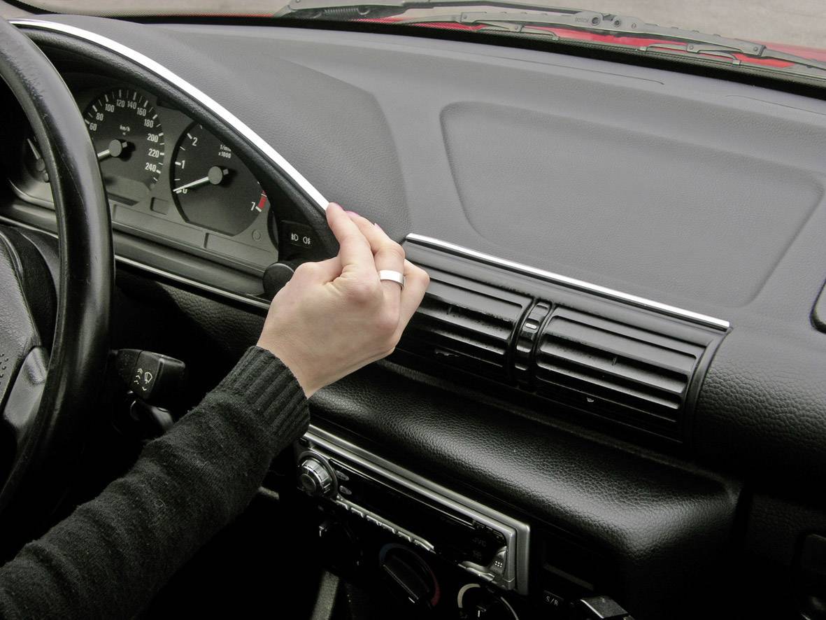 Eufab 30182 Auto Zierleiste Chrom (L x B) 2.45m x 21mm