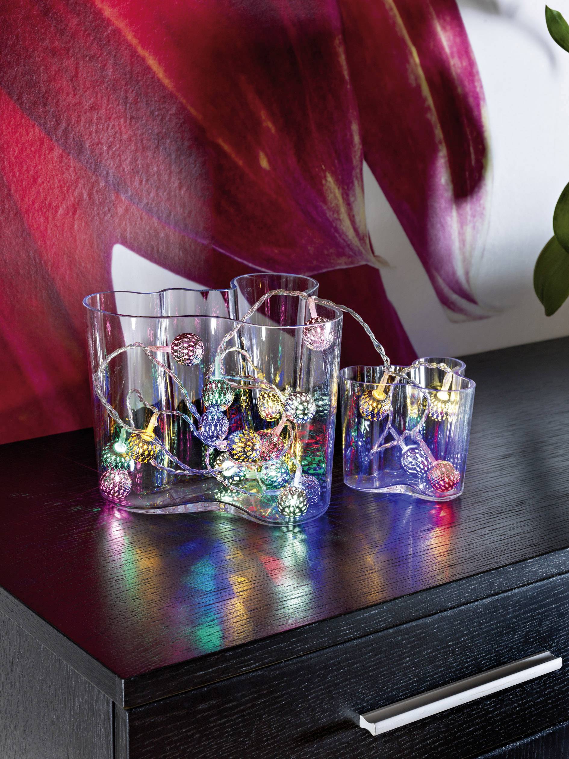 Konstsmide 3177-503 Motiv-Lichterkette Kugel Innen netzbetrieben Anzahl Leuchtmittel 21 LED Mehrfarbig Beleuchtete Länge: 2 m