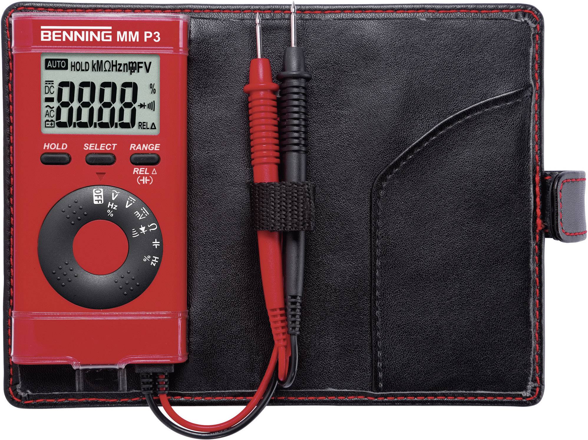 Digital-Multimeter in rotem Etui mit schwarzem Lederüberzug, zeigt digitale Werte auf dem Bildschirm, mit zwei Messleitungen.
