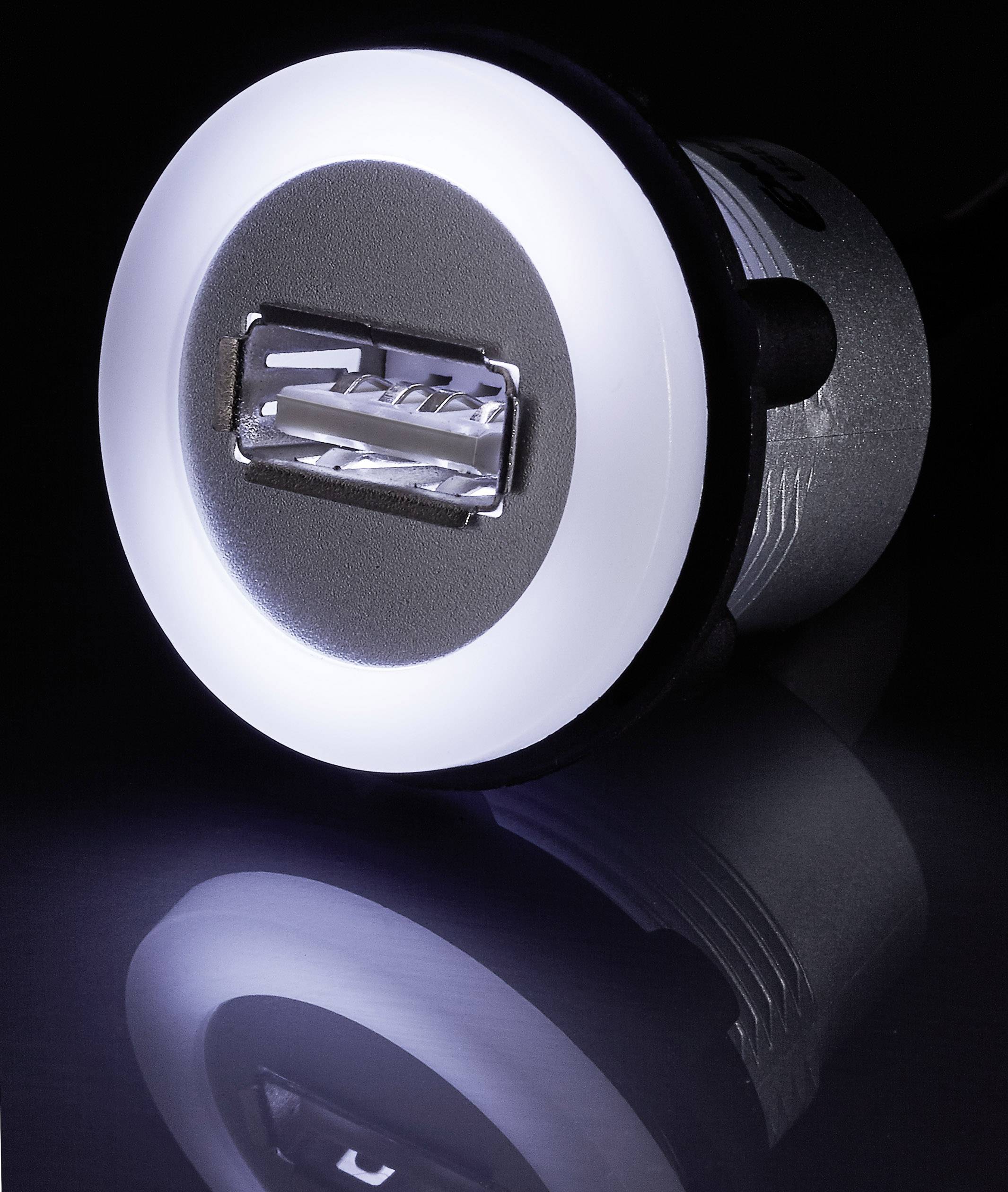 TRU Components USB-05 USB-Einbaubuchse 2.0 Buchse, Einbau USB-Buchse Typ A, beleuchtet auf USB-Stecker Typ A mit 60cm Kabel