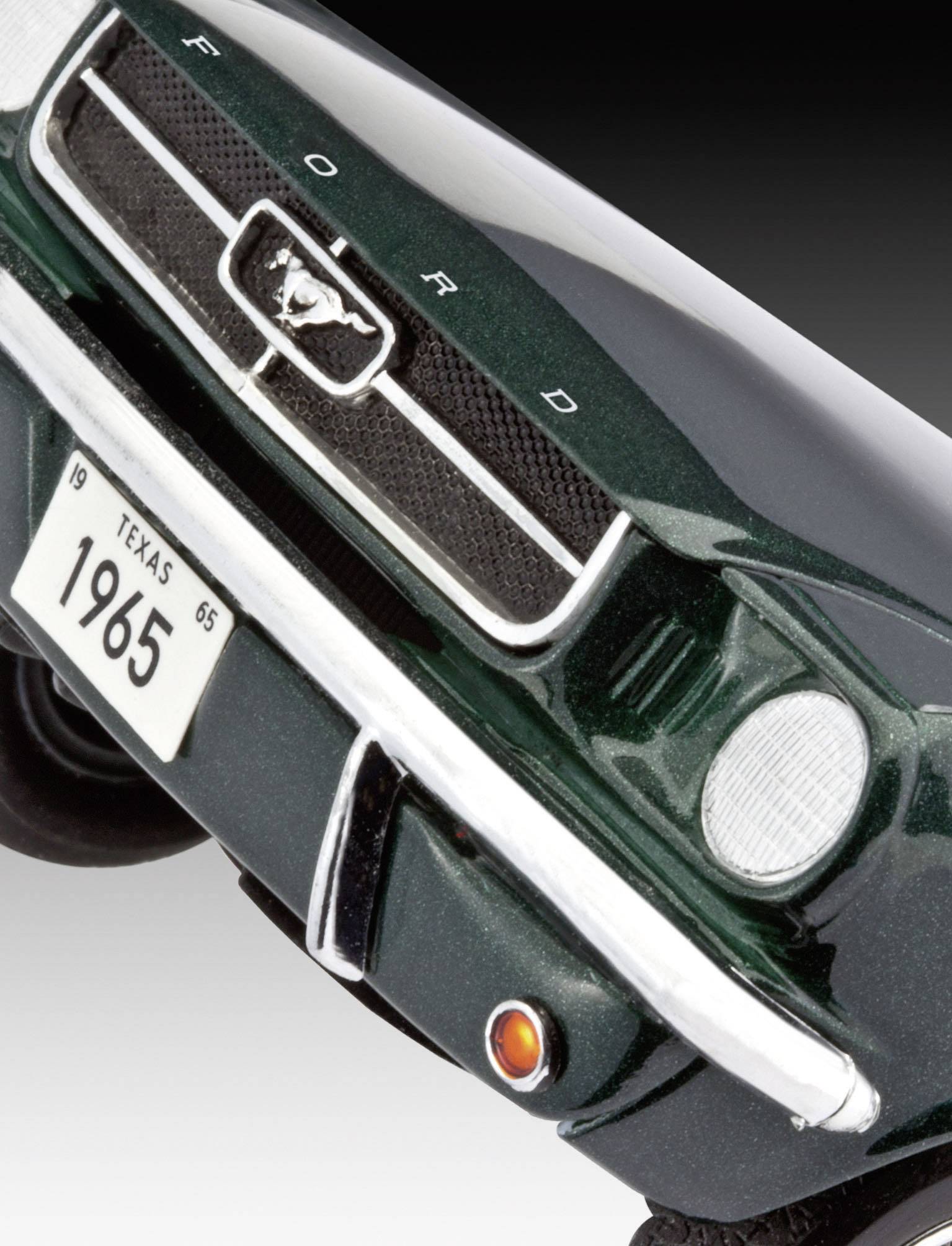 Revell 07065 1965 Ford Mustang 2 + 2 Fastback Automodell Bausatz 1:24