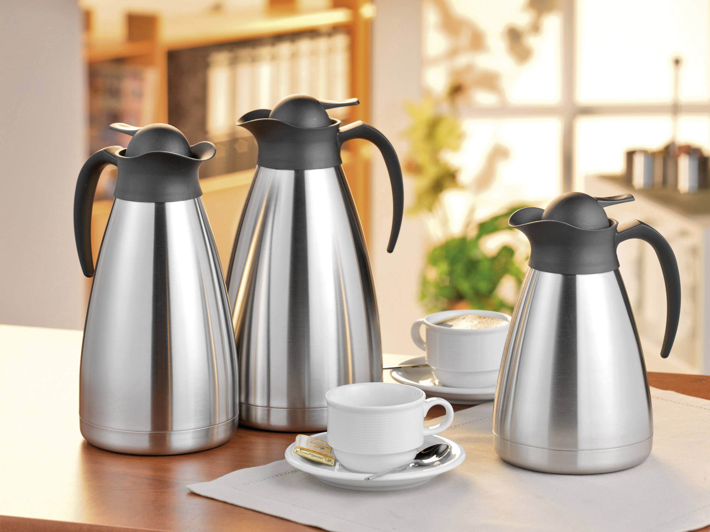 Esmeyer Thermoart Isolierbehälter, Thermokanne Silber 1.5 l 290-071