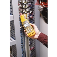 Fluke 773 Stromzange, Hand-Multimeter digital Prozess-Stromausgabe CAT II 300V Anzeige (Counts): 1200 Fluke 773 Stromzange, Hand-Multimeter digital Prozess-Stromausgabe CAT II 300V Anzeige (Counts): 1200